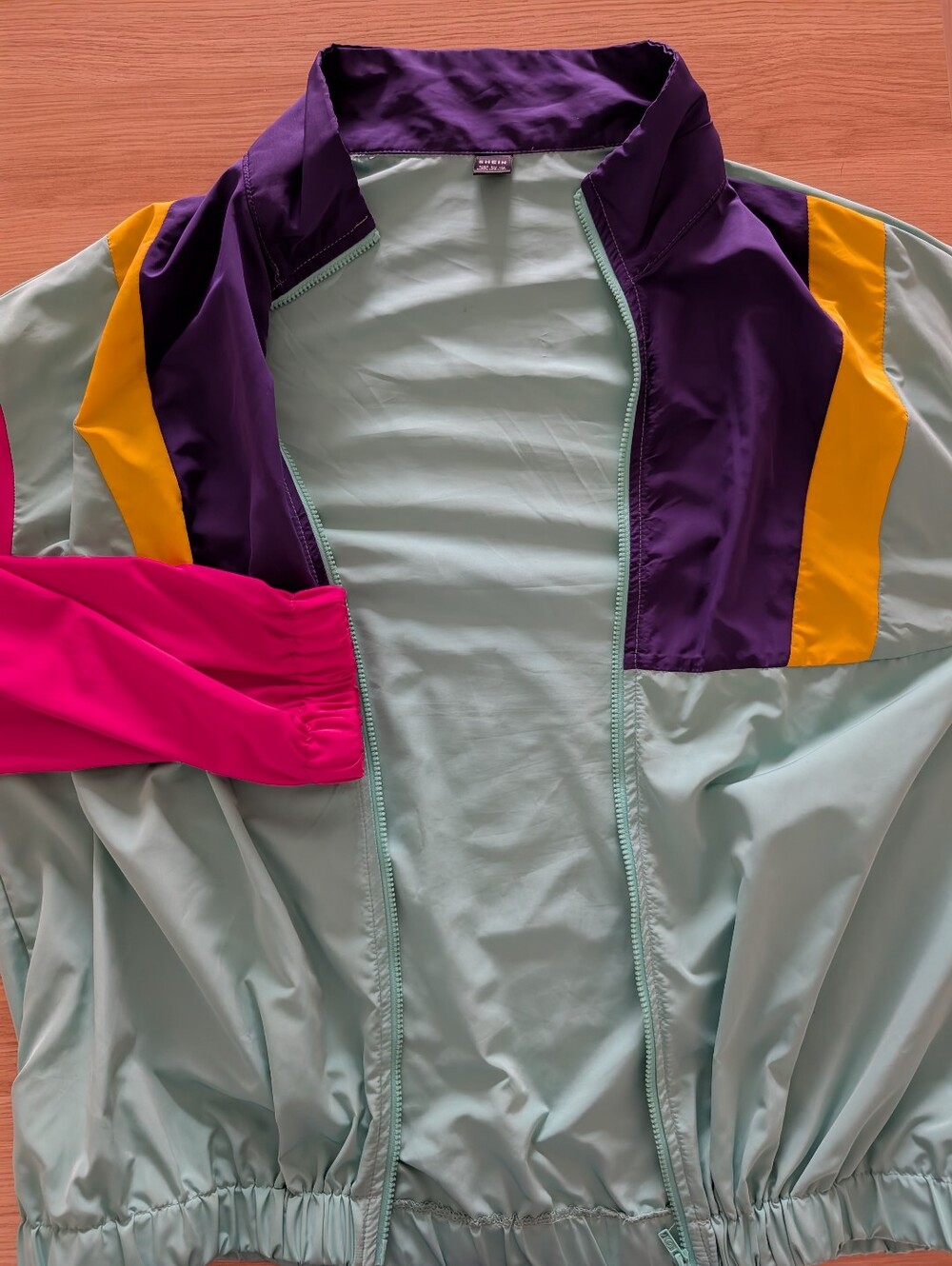 90s Colorful Jacket - Picture 3 of 3